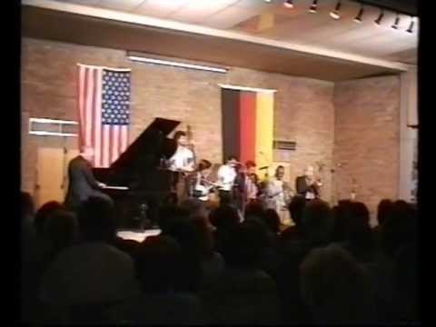 WALKING TO NEW ORLEANS Maryland Jazz Band at Ulrichschule -1993 feat. Dave Bartholomew