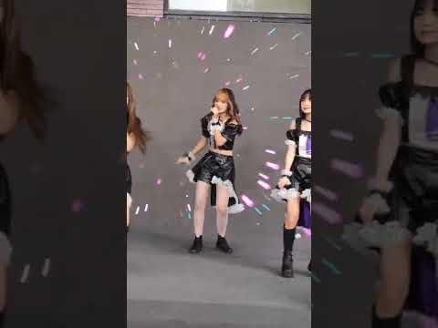 Ounce Kiss kitsune (Fancam focus) - Dream Catcher งาน HIDDEN PRICE HIDDEN PLACE [Fancam]