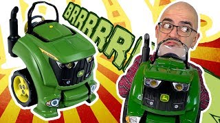 John DEERE Tractor Engine -Theo Klein - Trecker FRUST - Kompletter Aufbau - SPiELZEUG Woche