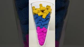 Very Satisfying and Relaxing Kinetic Sand ASMR, Drop And Squish