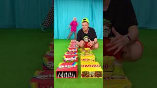 Прыгни на правильную коробку Skittles или Haribo !!!
