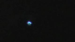 preview picture of video 'Ovnis*Ufos (el  oficial,  planeta Marte...) 7.JUN.2005   3:05 AM.    Imágenes: Ferro'