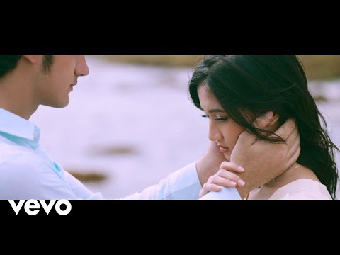 Keisya Levronka - Tak Ingin Usai (Official Music Video)