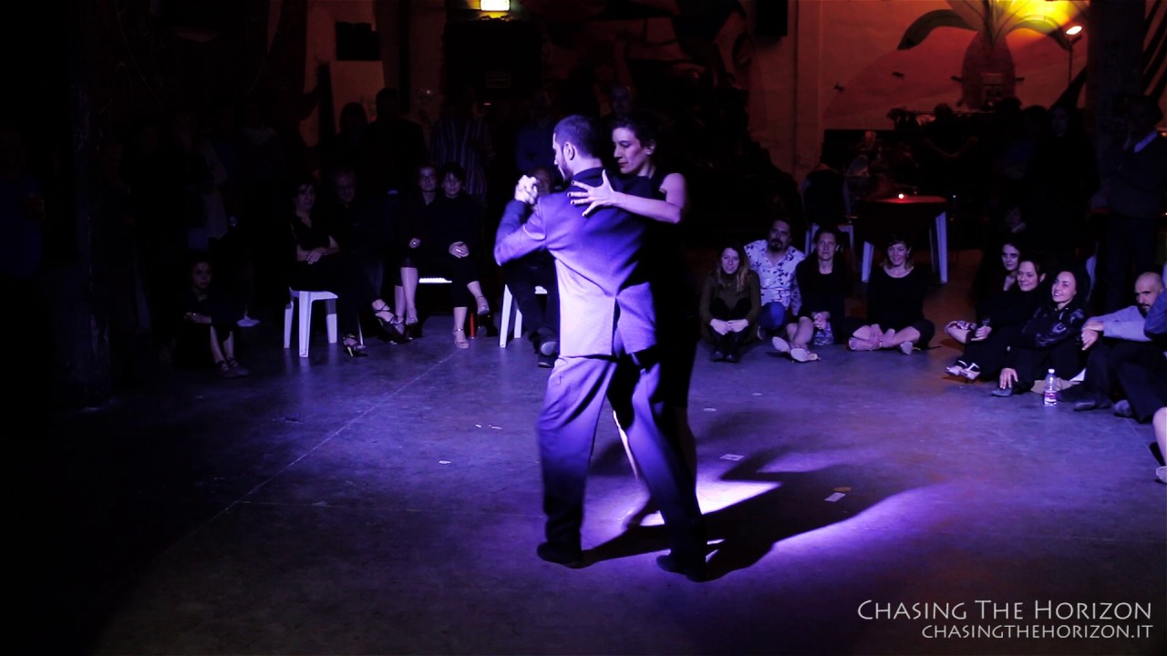 Carlo Feller y Camilla Curatolo - BUNKER Tango - Turin 2017 ( 2-4 Vals )