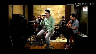 Download lagu Siapa Dia - Papinka Band mp3