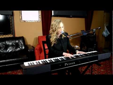 Marissa Pontecorvo performs "Edge of Glory"_Ray Anthony Show.MOV