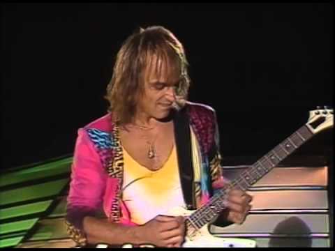 Scorpions - Rock You Like A Hurricane (Live in California)