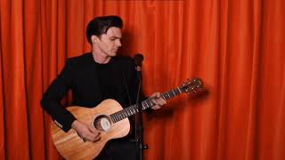 Drake Bell – La Camisa Negra (Juanes cover)