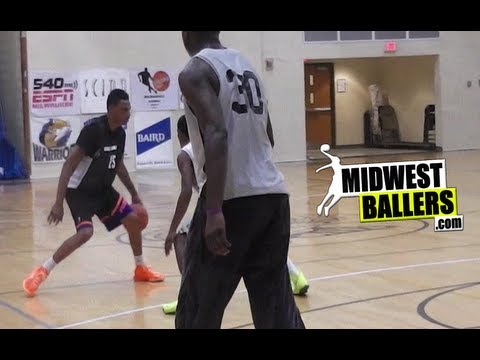 Diante Garrett Makes It Look EASY At The Milwaukee Pro-Am
