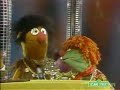 Classic Sesame Street I Got A Body Full Of Rhythm Full Version HQ 1979