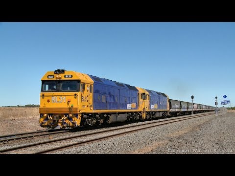 Pacific National Grain Train 7732V - PoathTV Australian Trains & Railways