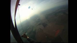 preview picture of video 'Ted the Skydiving Bear'