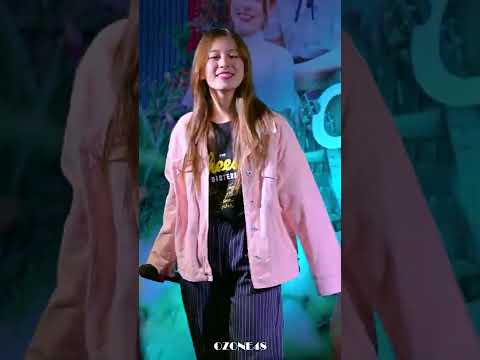 [4K] Fancam Fond Natticha - Bye Bye @ Major Ratchayothin 241165