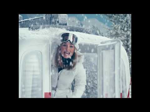 Win Giada’s Gold Peroni Bottle