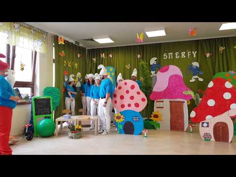 Przedstawienie pt "Smerfy" - Przedszkole MałoLatek
