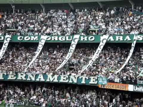 Coritiba 2 x 0 Portuguesa 18/09/2010 - Leleô Coxa