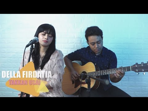 Takkan Usai - Della Firdatia Live @Mulawarman Festival
