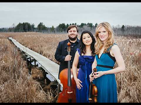 Neave Trio: French Moments