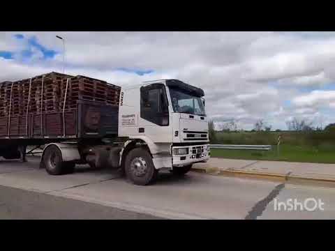 CAMIONES EN RN19 Y CRUCE CON RP1 Y RP158 , SAN FRANCISCO , CORDOBA , ARGENTINA , VIDEO 228