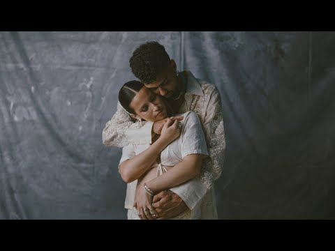 Zhamira - Bienvenida (Official Video)