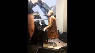Tom Odell - Real Love Live @ John Lewis in-store 16/12/14 (Christmas advert)