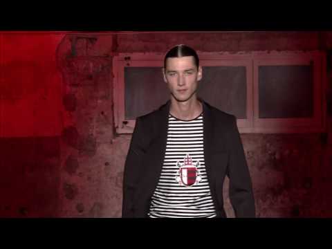 Miquel Suay, colección Otoño Invierno 2017/18 Vídeo desfile 080 Barcelona