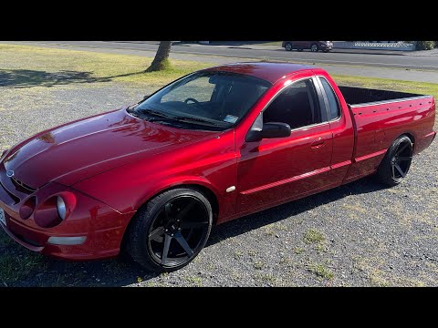99 AU Ford Falcon XR8 ute