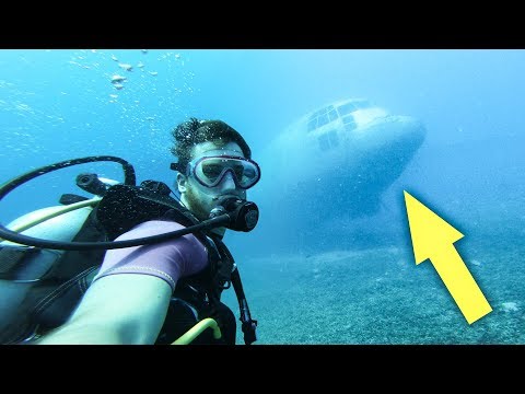 EXPLORATION SOUS-MARINE D'UN AVION ABANDONNÉ (François)