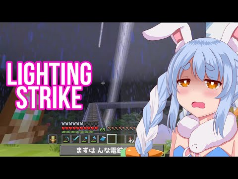 Pekora Almost Got Struck By Lightning While Riding Nna Railway | Minecraft [Hololive/Sub]