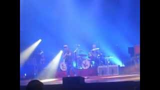 El ojo que me mira - Fito y Fitipaldis (Oviedo, 22-09-2012)