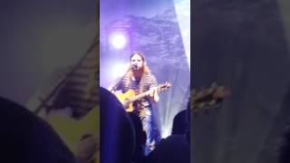 Peace to the mountain