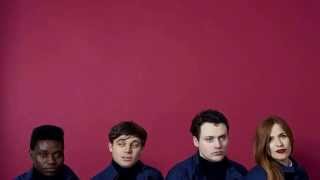 Metronomy- I&#39;m Aquarius (sub. Español)