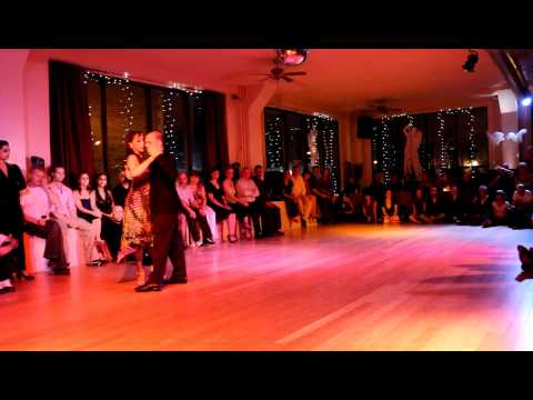 Milena Plebs y Pablo Pugliese - La capilla blanca - Montreal 1