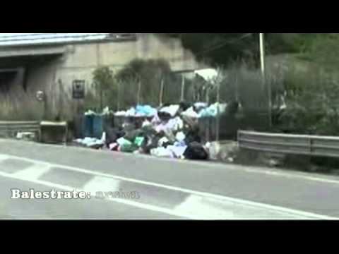 tares e strisce blu balestrate