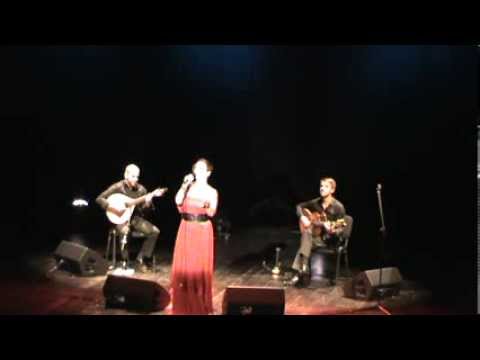 Ana Laíns " Não Sou Nascida do Fado "  Fado Meia Noite