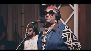 Carla Thomas "B-A-B-Y" LIVE from London 2023, with Hi Rhythm Section at the BBC II TMTTR Live