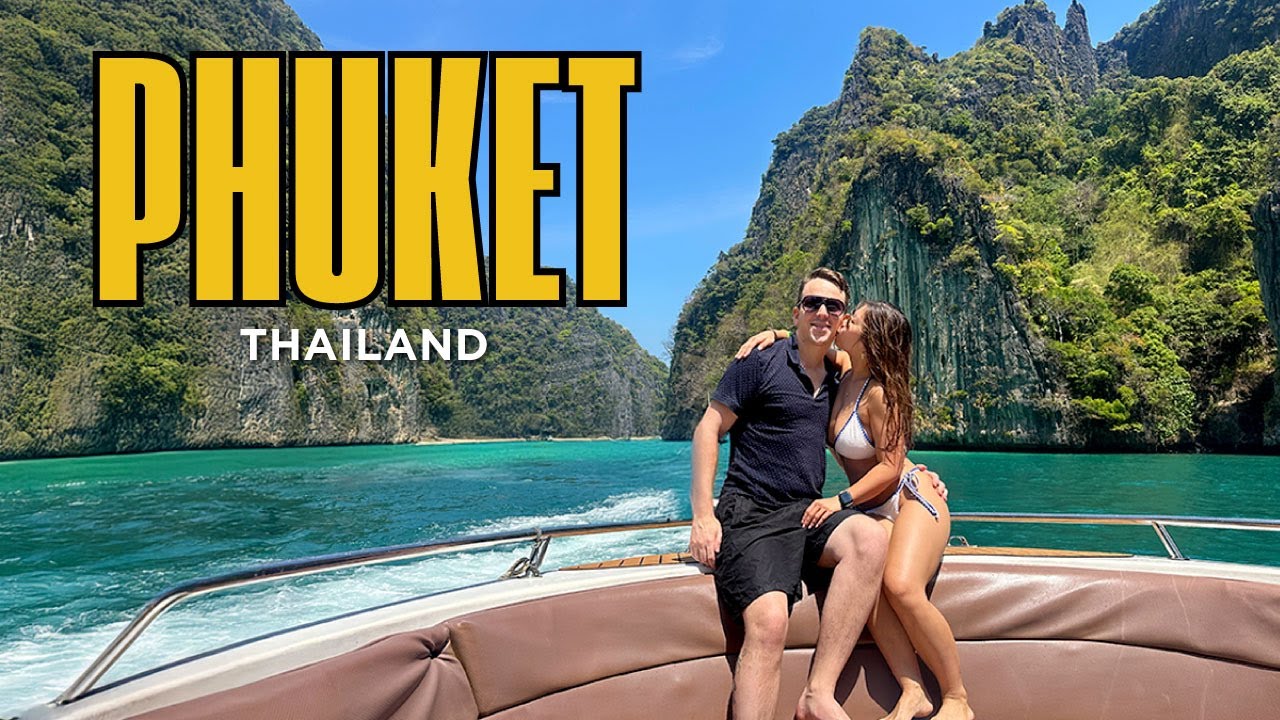 A duo participates in Thai cooking class.