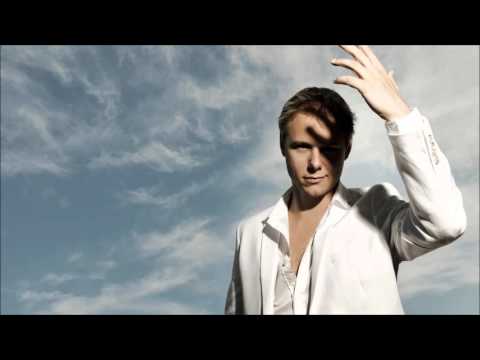 Armin van Buuren feat. Christian Burns - This Light Between Us (DJ Feel's Banging Mix) ASOT 733