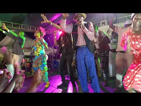 First Firirinda live performance by Munyonyi & his son, you will love his come back.