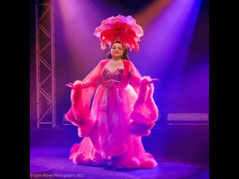Vivian Valmont performs Stuff Like That There at The Bombshell Burlesque Revue