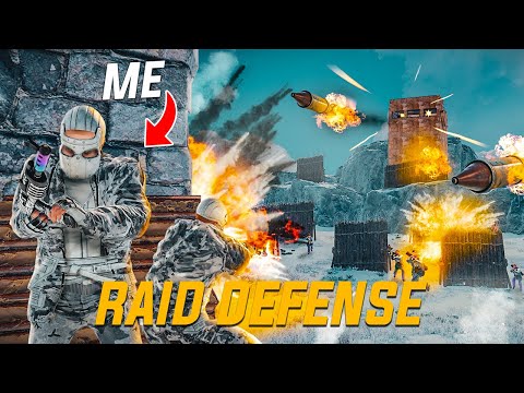 DEFENDING MY BASE From The LARGEST ZERGS in Rust...