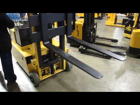 Big Joe Narrow Isle Lift Trucks - BigJoe (Carson, CA)
