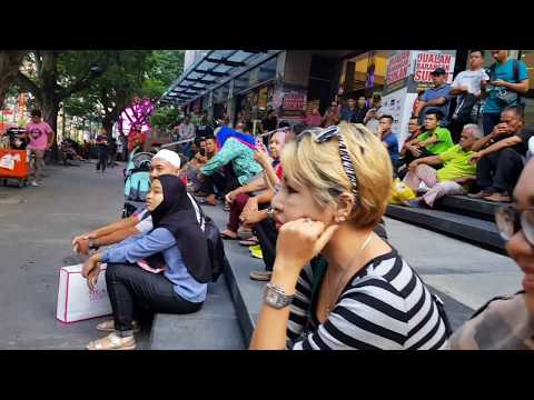 lagu joget menggamit memori dari sentuhan buskers-JOGET PENGHIBUR(AHMAD JAIS)