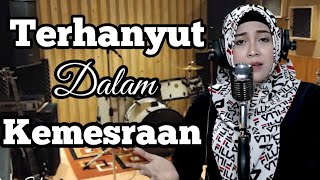 Download lagu Lusiana Safara - Terhanyut dlm Kemesraan cover mp3