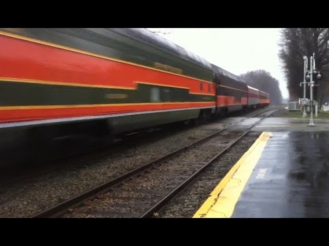 PAR 1 (FP9) at Lincoln MBTA Station - High Iron Deadhead