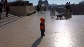 12 March (19M, 2W) - More walking at the Trocadero