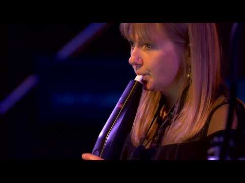 JS Bach cello suite no. 1 in G major, BWV 1007 played on Akai EWI and Roland synth by Annabel Knight