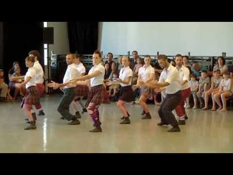 KAMUYOT by Ohad Naharin - Batsheva Ensemble