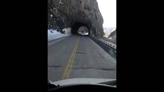 preview picture of video 'Triple Tunnels through Wind River Canyon'