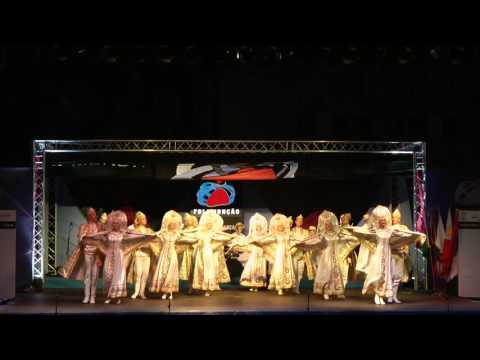 Russian folk dance: Золотой хоровод